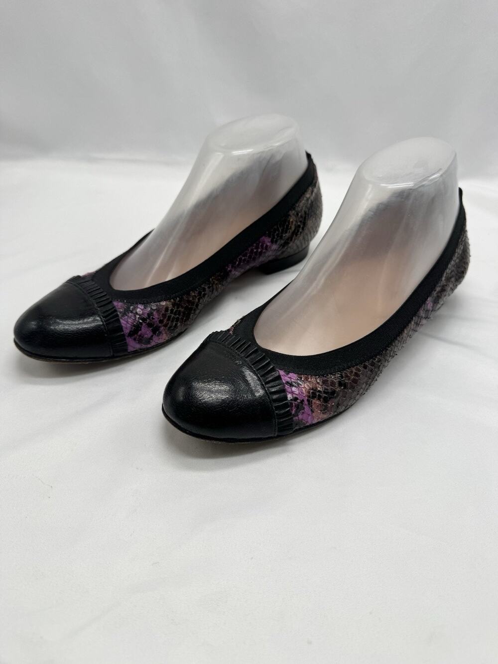 Anyi Lu Sz 39 Sz 8 Carly Purple Snake Leather Black Ballet Flats Elastic Preppy